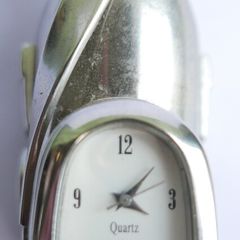 Vintage Miniature Golf Bag Desk Clock Chrome Plated - works well