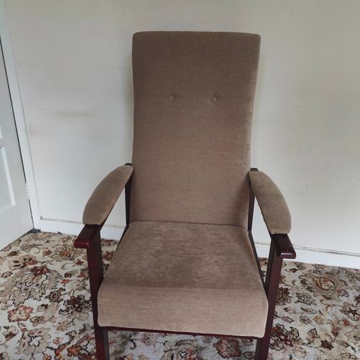 arm chair