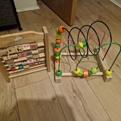 Wooden educational toys
