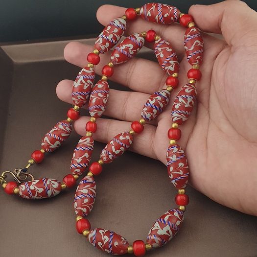 Antique Venetian Style Feather Desgin & Venetian Red WhiteHeart Glass Beads Necklace