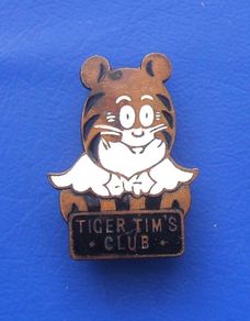 TIGER TIMS CLUB (children's comic mascot) - a vintage club membership badge (1920s / 1930s)