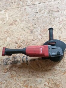 Milwaukee Grinder 7.5" (Large)