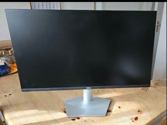 Dell 27 inch Monitor