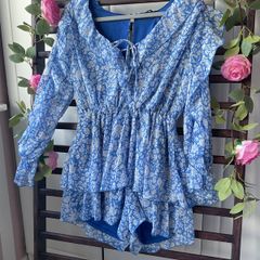dress Zara blue & white long sleeve frilled detail playsuit medium