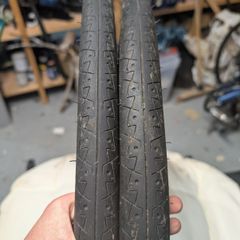 2 x Kenda Bike Tyres