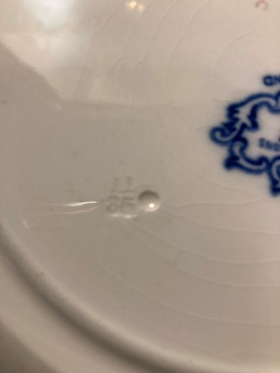 1935 George Jones and Sons Serving dish