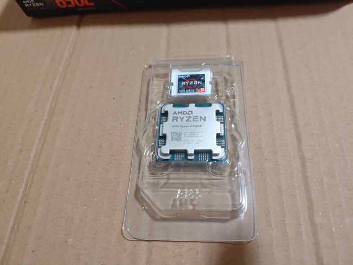 AMD Ryzen 5 7600X Desktop Processor