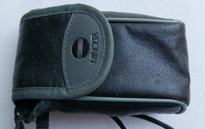 Minolta RIVA ZOOM PICO AF 35mm Film Camera with Minolta 38-60mm Lens Tested
