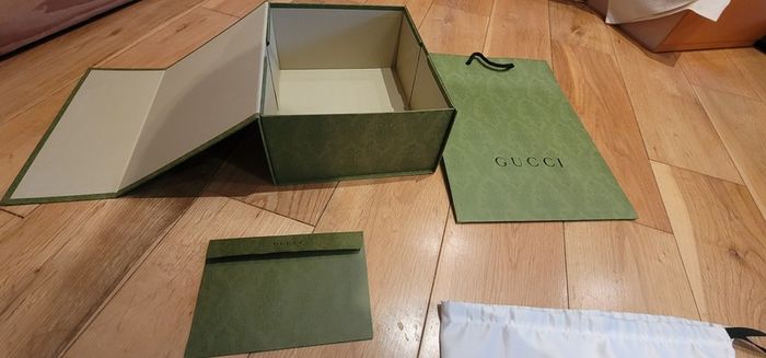 New Green Range Gucci Presentation Case Gift Box & Gift Bag Set