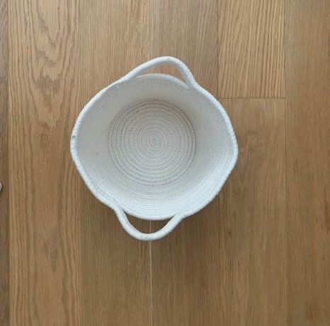 Storage basket