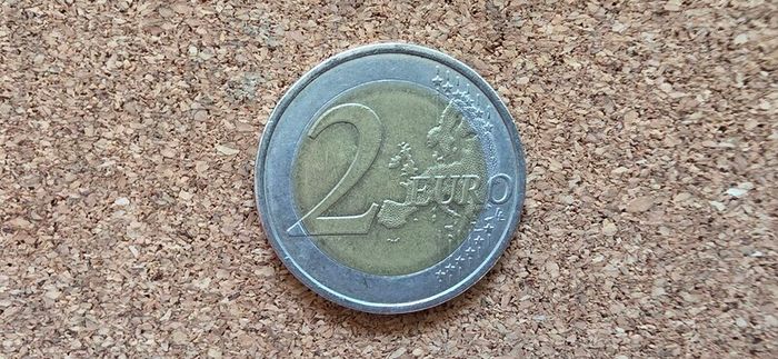 2 euro coin