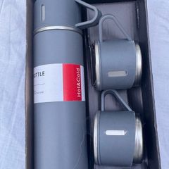 thermos with cups