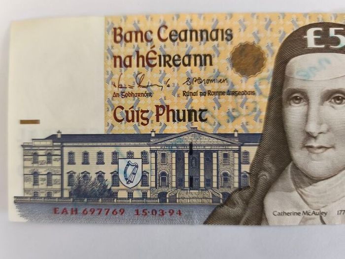 Irish Catherine McAuley 1994 5 Pound Banknote
