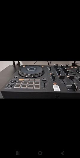 Pioneer DJ DDJ-FLX4 DJ Controller - Boxed - Like New Condition