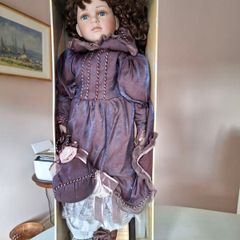 Figurines - Porcelain Doll