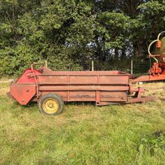 Massey Ferguson Dung spreader