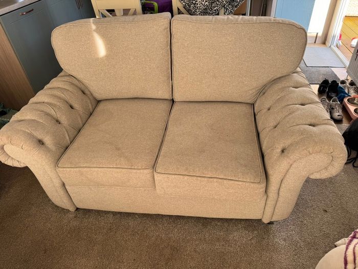 2 seater sofa need gone asap