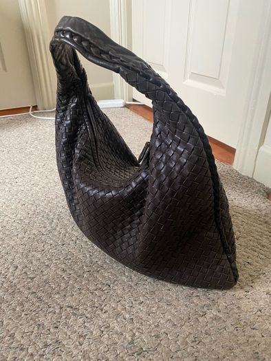 bottega veneta leather hobo bag