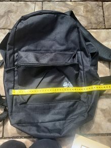 Crosshatch backpack/ schoolbag