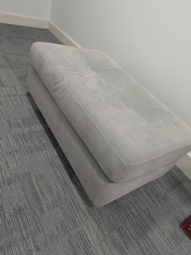 pouffe grey sitting