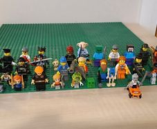 lego minifigures
