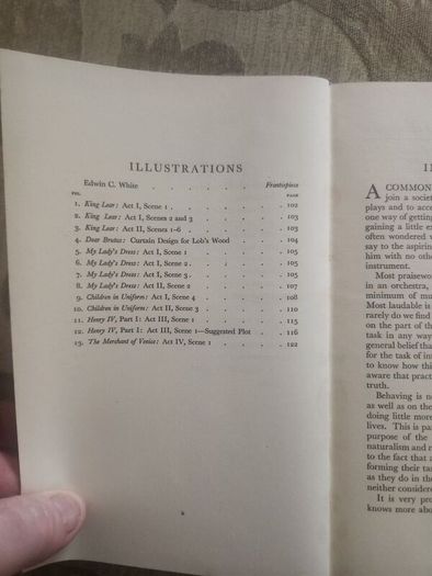 Problems Of Acting And Play Production. By Edwin C. White.  Forward By Flora  Robson. 1955. Hardback In Good Condition.  See Photos For Same.