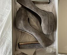 Carvela heels size 36