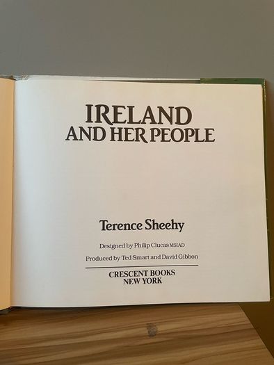 Ireland and Her People by Terence Sheehy (1987