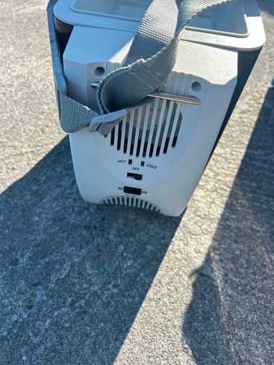 Halfords 7 Litre Electric Cool Box