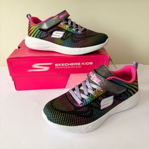 Bnib_Skechers Kids Runners_uk 4
