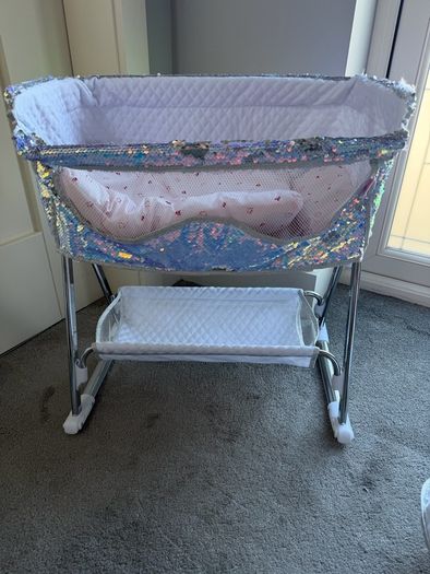 Dolls Car Seat & Bedside Crib