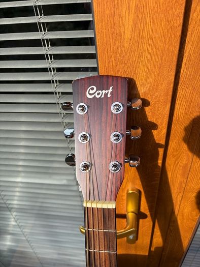 Cort acustic guitar
