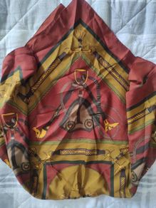 Vintage Fashion Affaires scarf