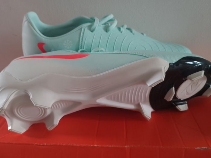 Nike Phantom Gx Ii Academy Fg/mg Football Boots