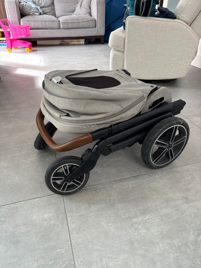Nuna Mixx Next Buggy