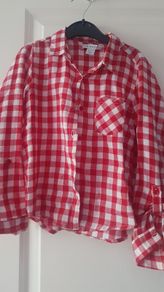 Boy shirt size 6/7 years old
