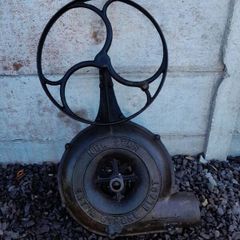 Cast iron bellow