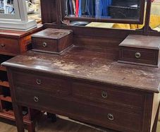 vintage vanity dresser