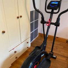 Reebok cross trainer