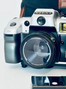Nokina 35mm Film Camera with Flash Remote Control and Case