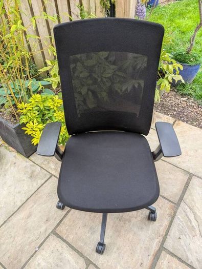 ergonomic office chair
