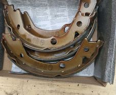 9523 brake shoes