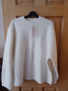 New Ladies Jumper