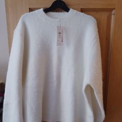 New Ladies Jumper
