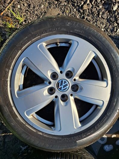 16" Vw Alloys with tyres