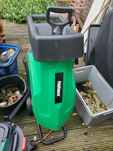 Garden shredder