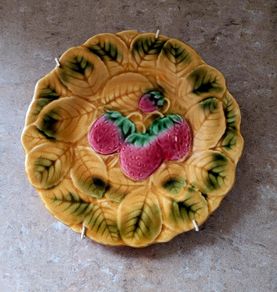 Vintage french majolica strawberry plate