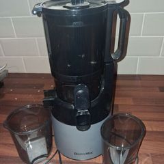BioloMix juice maker