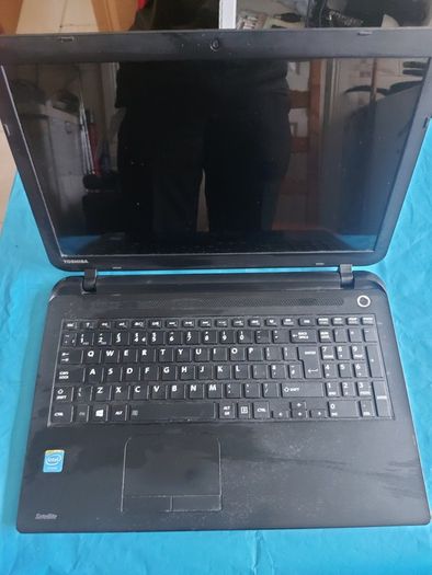 Toshiba Satellite C50-B-14D, Intel Celeron CPU N2830 2.16GHz, 4GB Ram, 600GB HDD, Windows 10, Microsoft Edge, Chrome