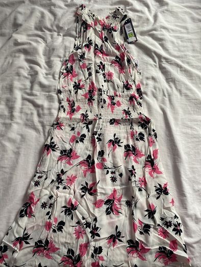 Ladies Dress size 12 BNWT